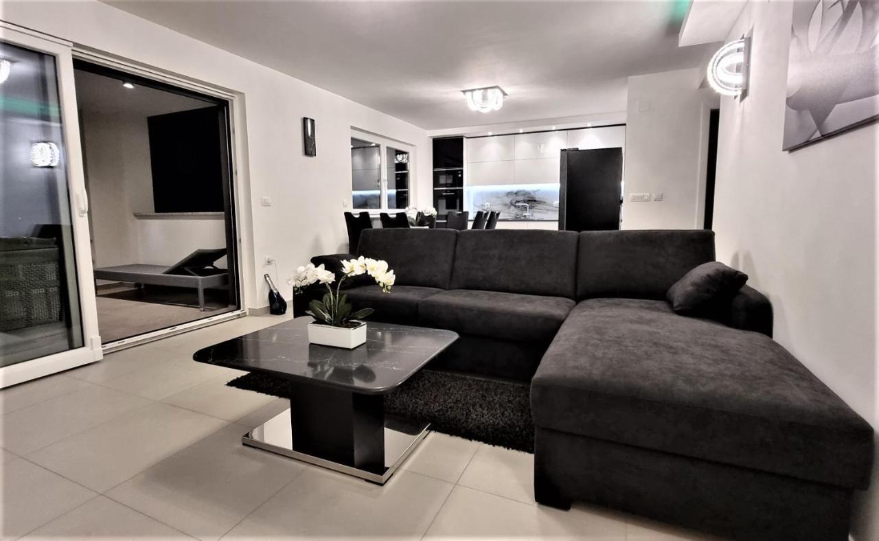 Bartol Luxury Apartments Krk Croatia, With Own Hot Tub - Whirlpool Крк Экстерьер фото