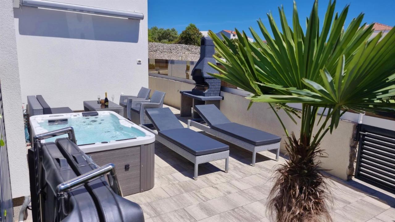 Bartol Luxury Apartments Krk Croatia, With Own Hot Tub - Whirlpool Крк Экстерьер фото