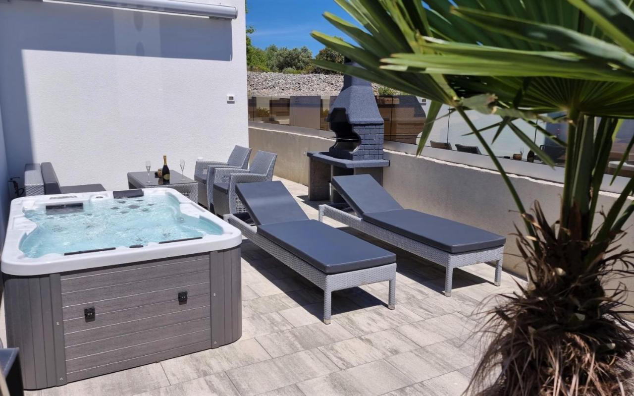 Bartol Luxury Apartments Krk Croatia, With Own Hot Tub - Whirlpool Крк Экстерьер фото