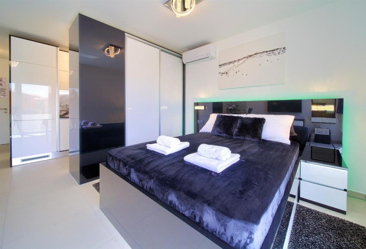 Bartol Luxury Apartments Krk Croatia, With Own Hot Tub - Whirlpool Крк Экстерьер фото