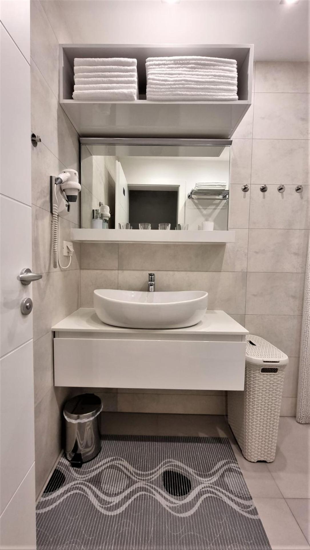 Bartol Luxury Apartments Krk Croatia, With Own Hot Tub - Whirlpool Крк Номер фото